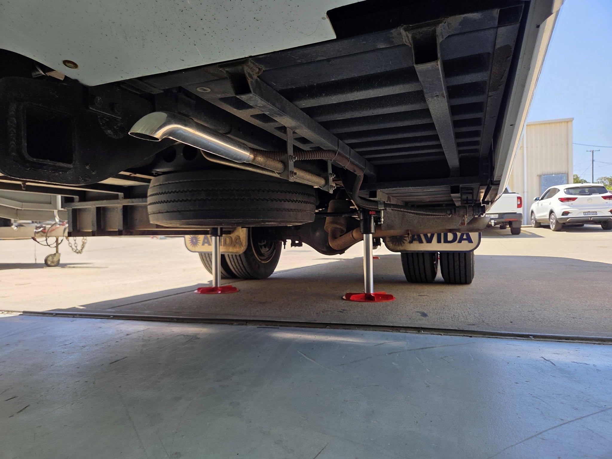 Isuzu NQR450 ‘EQ Smart Level’ System - Image 5
