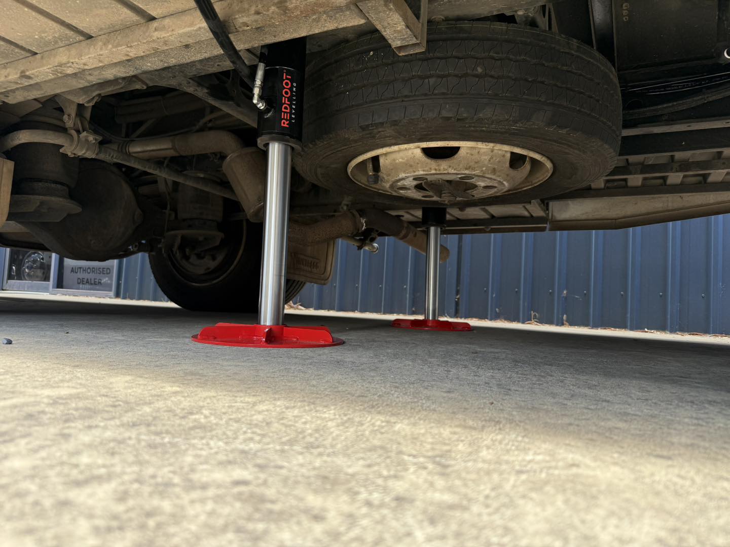 Isuzu NQR450 ‘EQ Smart Level’ System - Image 6