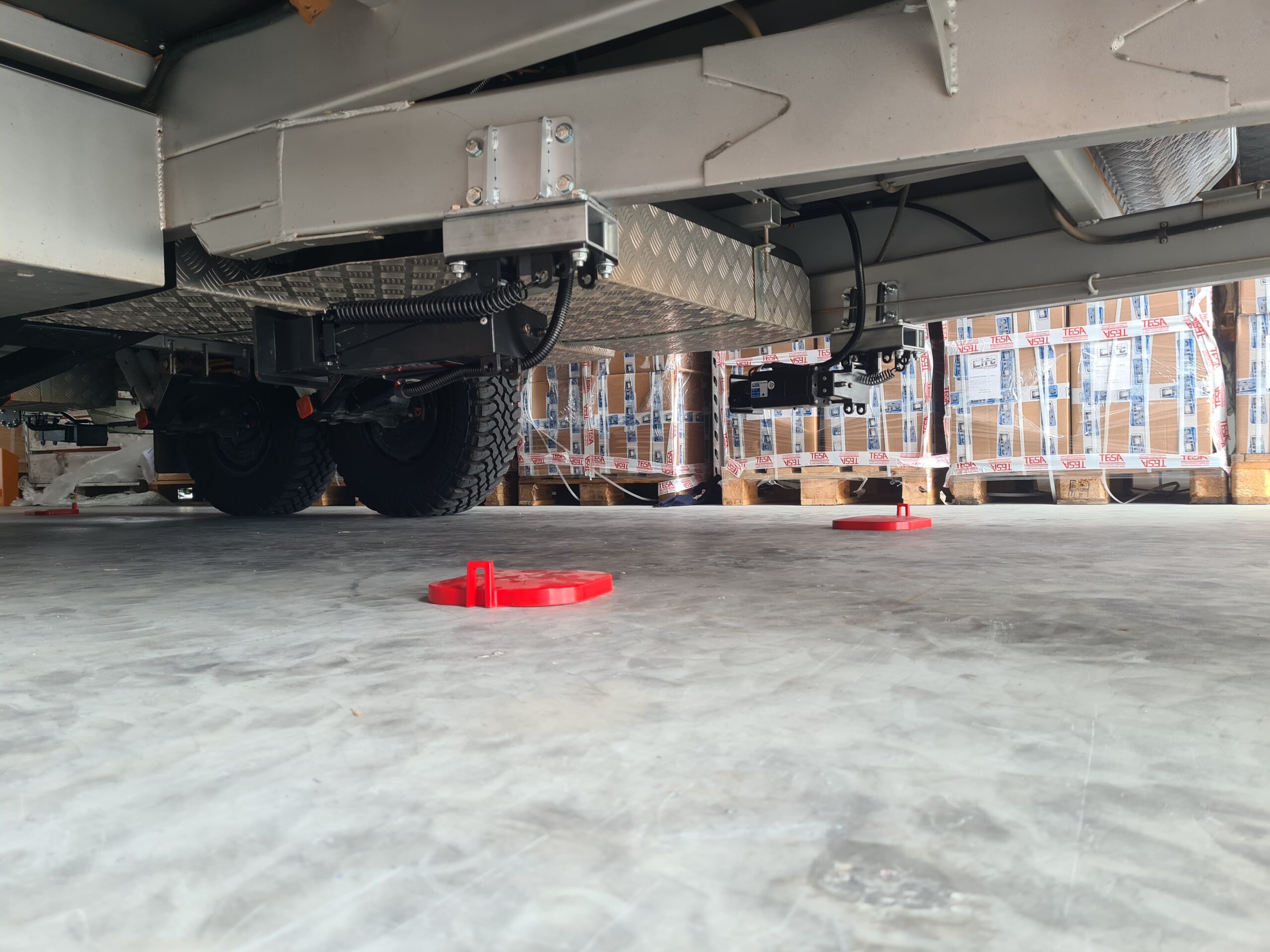 AutoLift Jack Pad Extendable Positioning Pole - Image 2